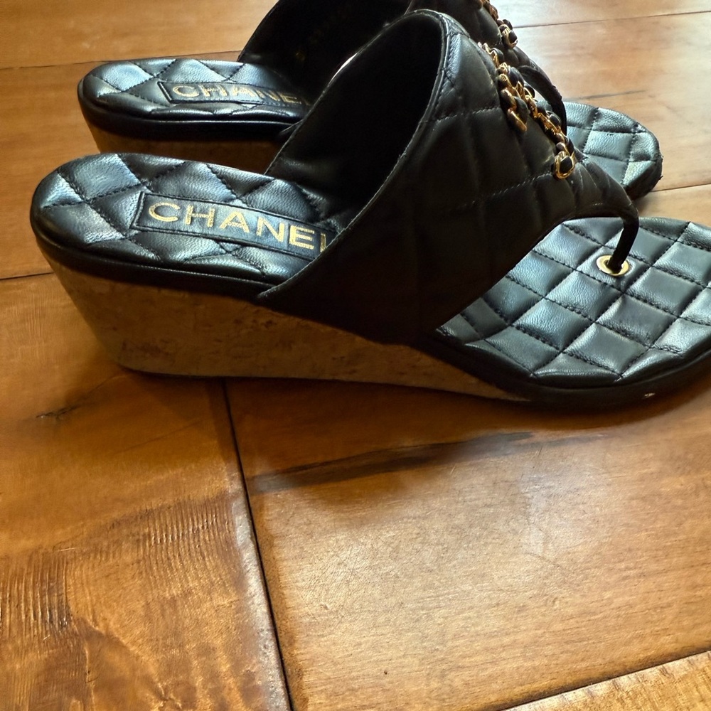 Chanel CC cork wedge shiny goatskin gold black - Picture 7 of 8